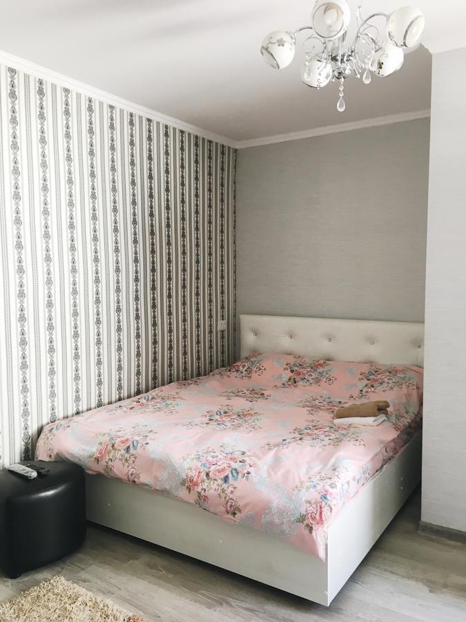 Holiday Hostel House Bişkek Dış mekan fotoğraf